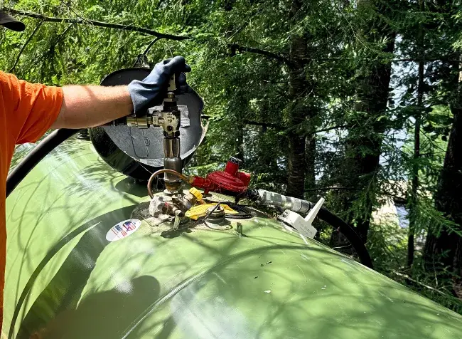 Budget Propane tank refill. Budget Propane services Central Ontario from the north end of the GTA and Toronto to north of Parry Sound. From Kawartha Lakes to Midland and Honey Harbour. 