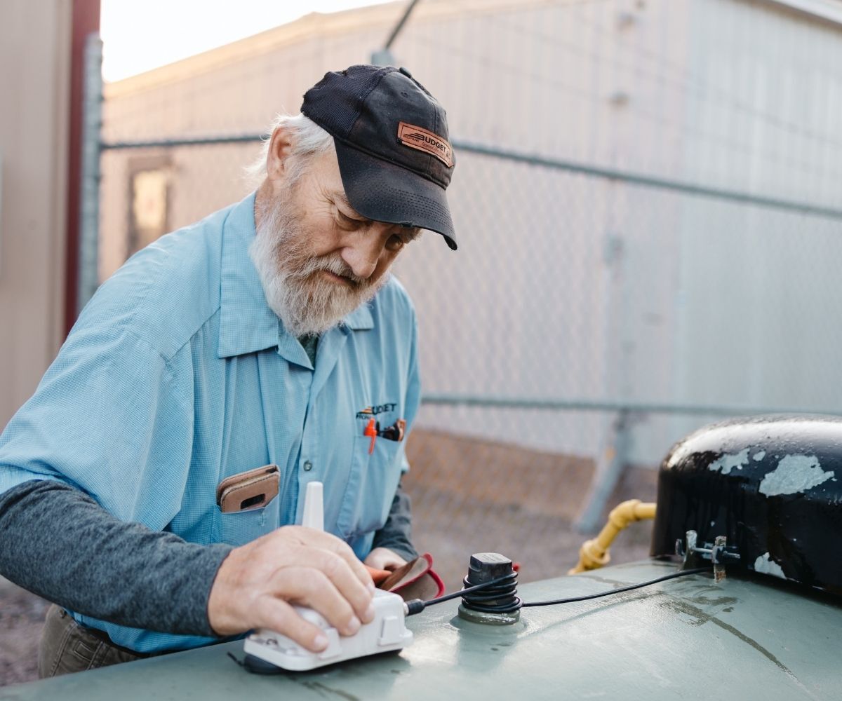 tony the tank monitor